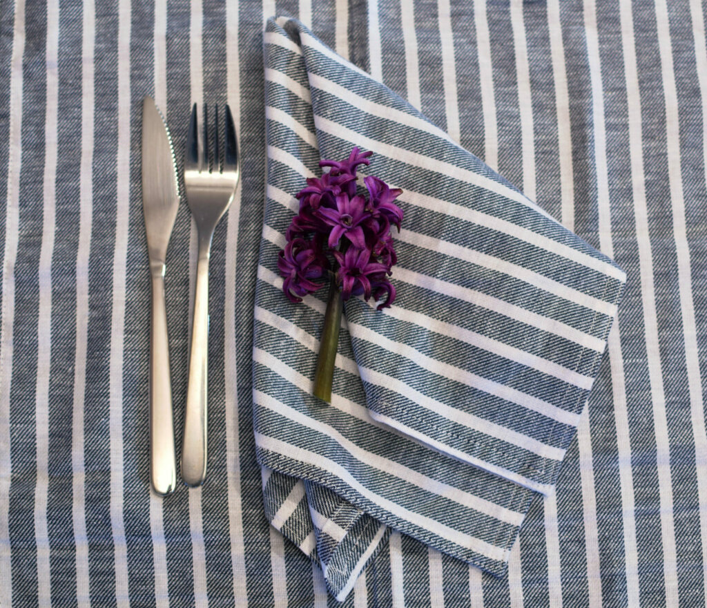 cloth napkin tutorial