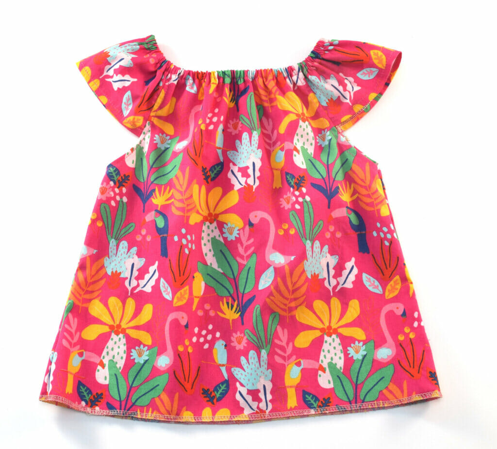 Flutter sleeve peasant top for little girls (+free pattern)