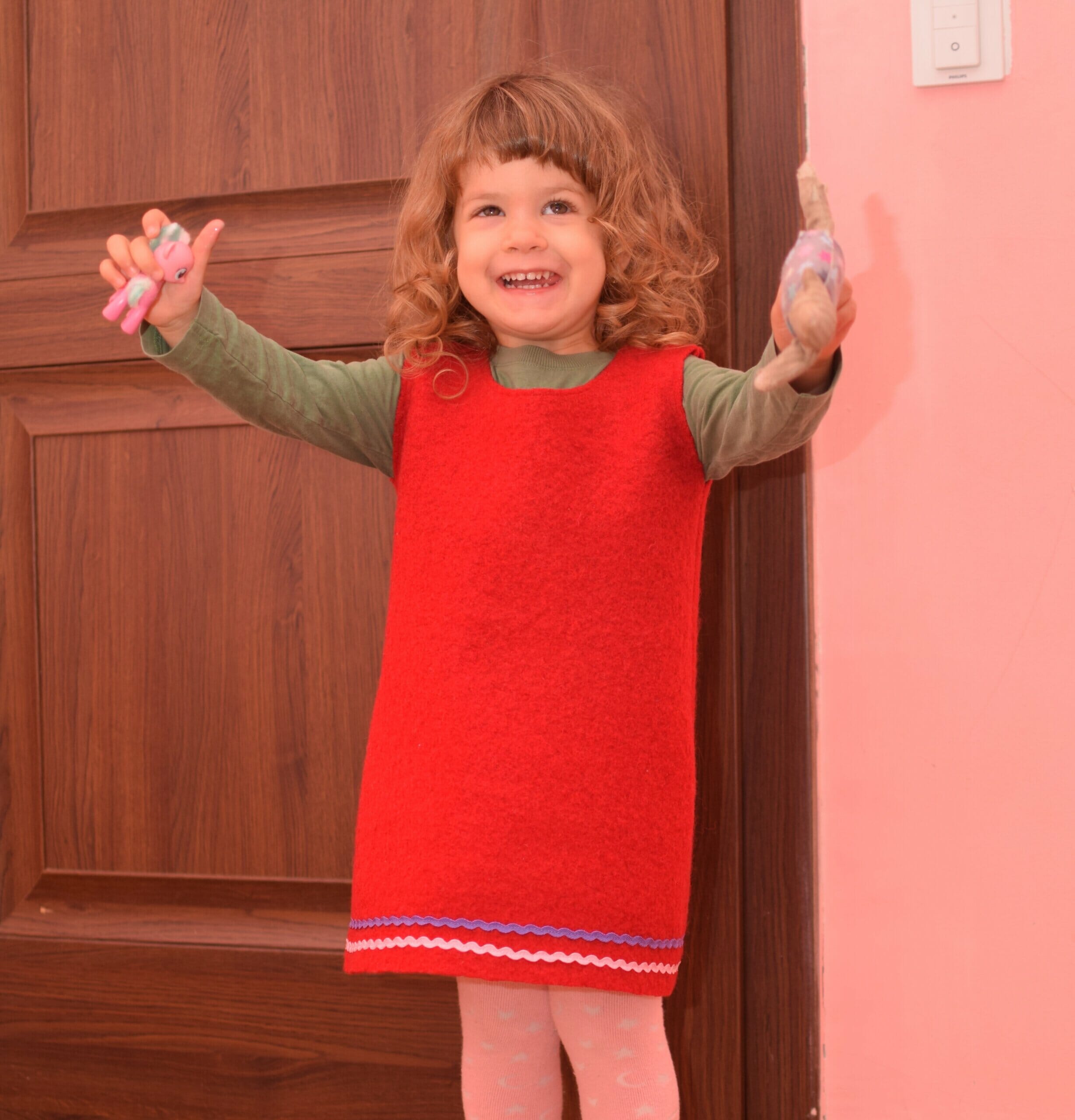 easy DIY wool dress for girls