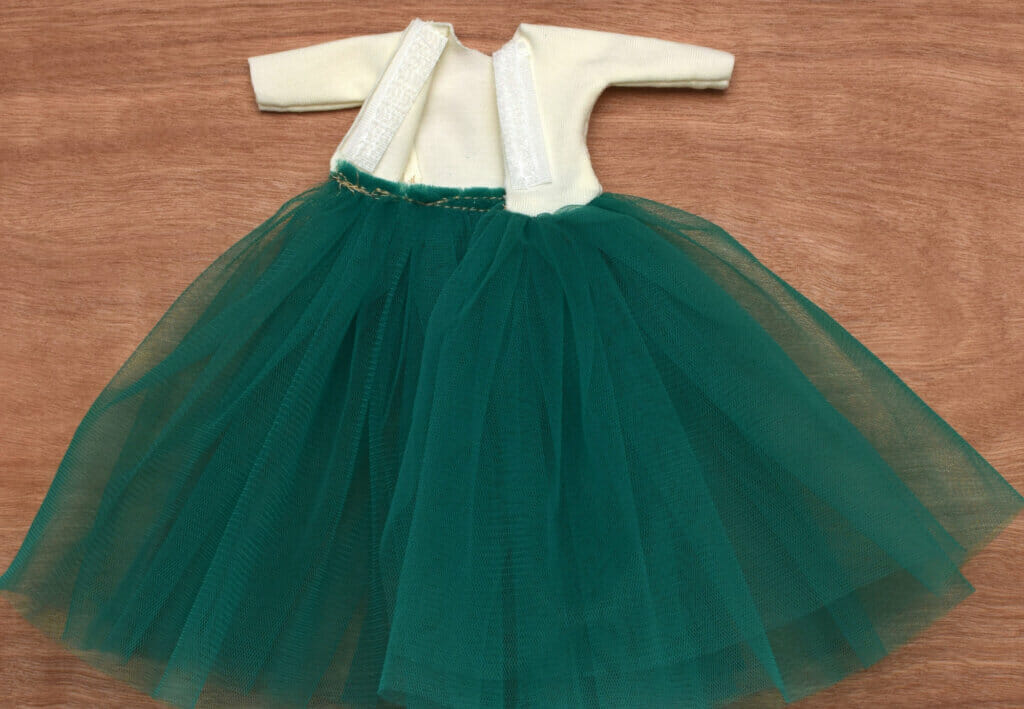 Barbie dress Velcro closure