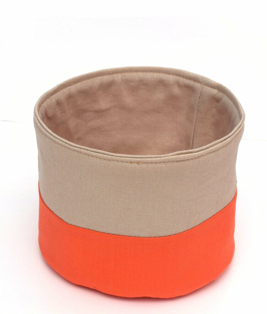 How to make round fabric baskets (free pattern) I Can Sew This