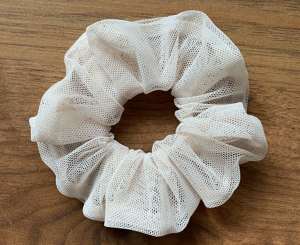 mesh tulle scrunchie sewing tutorial
