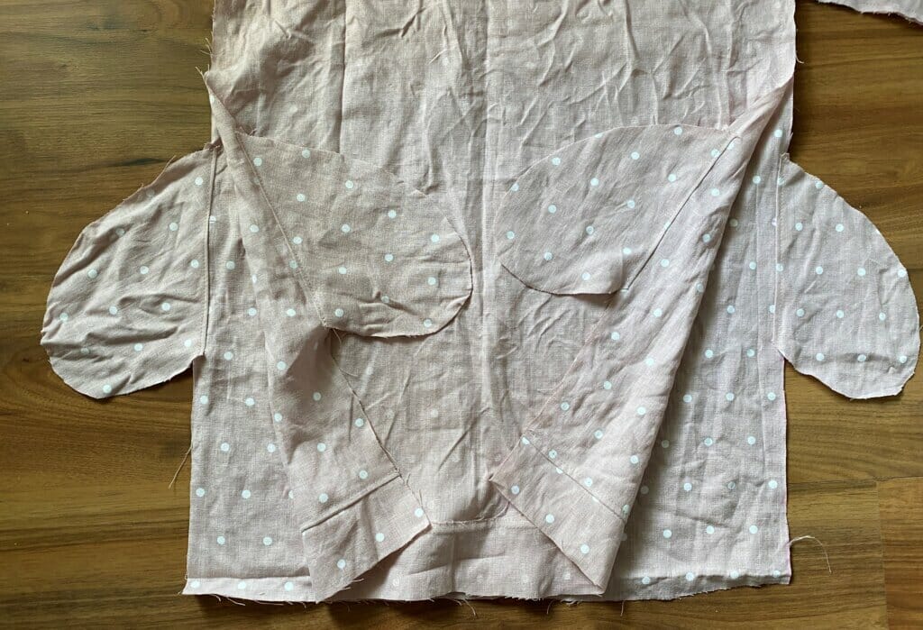 sewing pockets to linen tunic dress