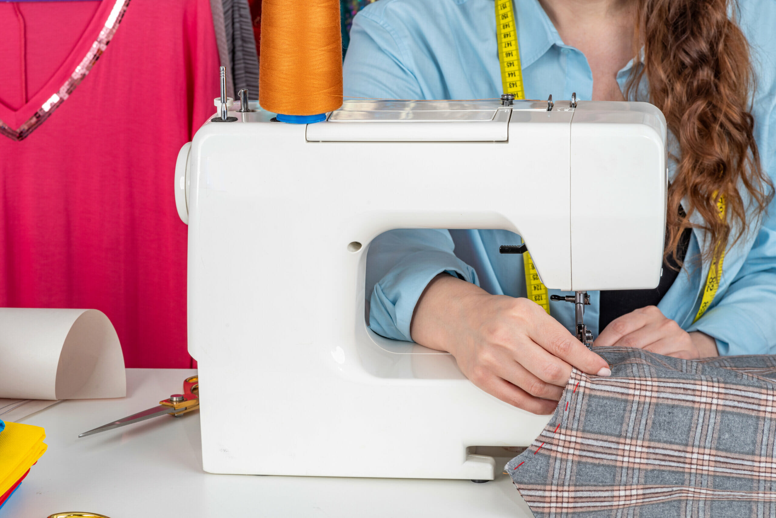 10 SEWING ESSENTIAL SUPPLIES YOU CAN'T LIVE WITHOUT