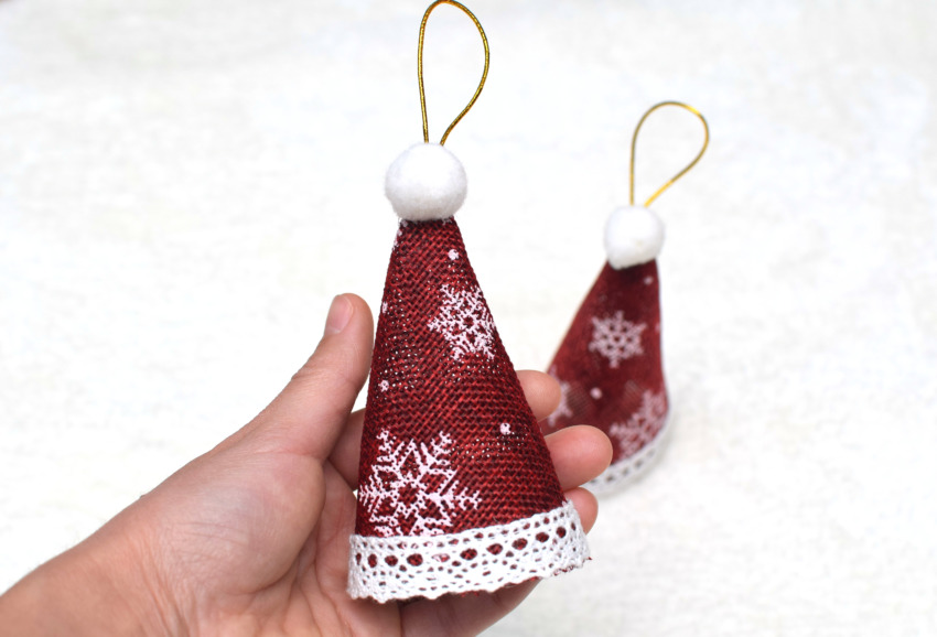 Easy Santa Hat Christmas Ornaments - Sewing Tutorial