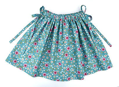 Cute floral skirt DIY with side bows and ties - I Can Sew This