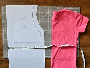 Double gauze peasant top for girls DIY tutorial - I Can Sew This