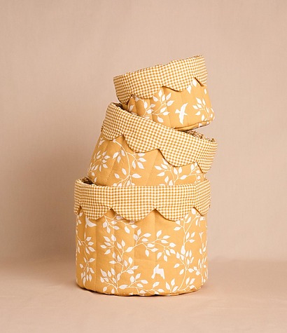 5-Size Fabric Bucket by HoneyandSugarStudio