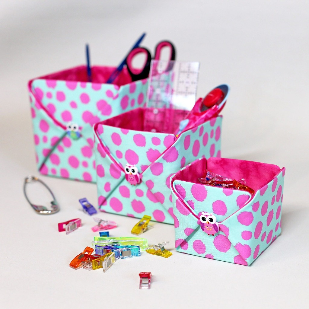 Button Up Storage Box sewing pattern by PinkPonyDesign