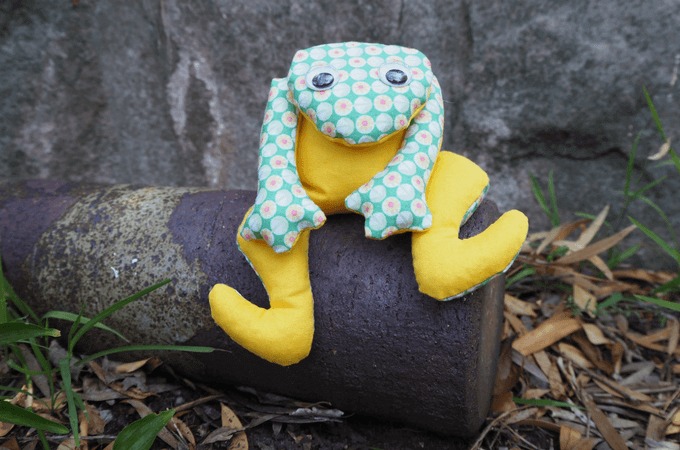 Froggy Softie Free Pattern by Sew a Softie
