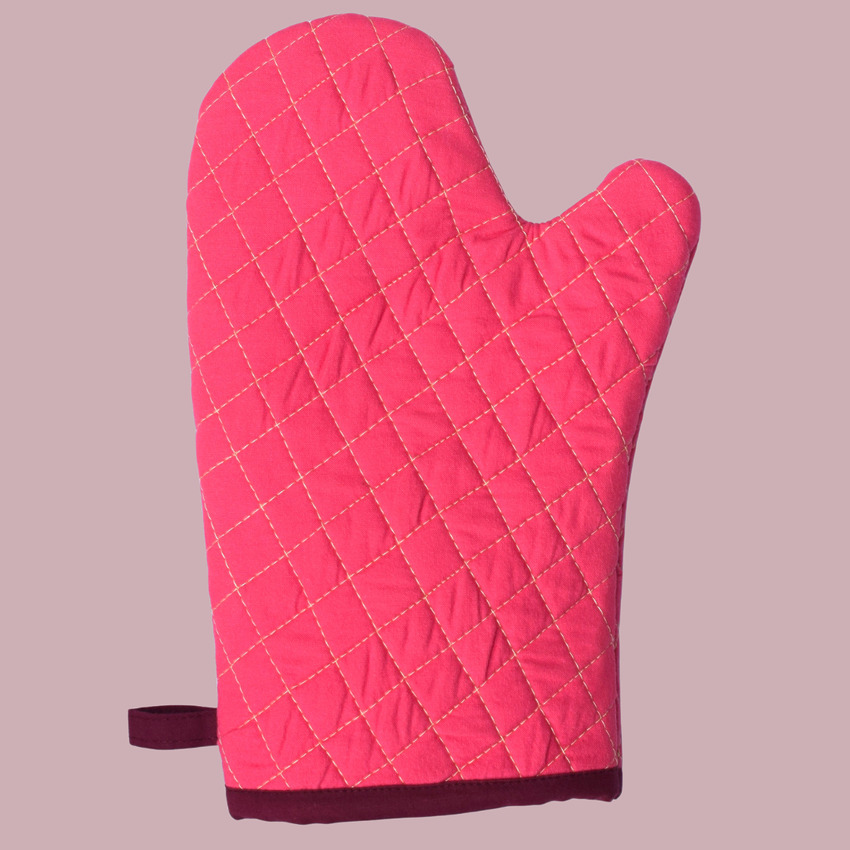 How to sew a quilted oven mitt in 1 hour - Easy DIY oven mitt tutorial with free pattern