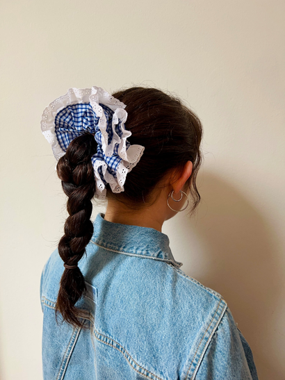 Squish-Style Fluffy Frilled Scrunchie by Alexakaridesigns