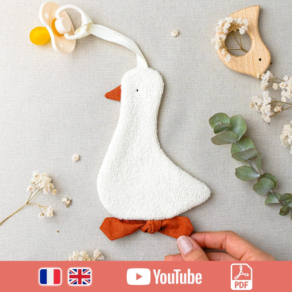 MadameAlbertine baby goose pacifier clip and teether holder pattern