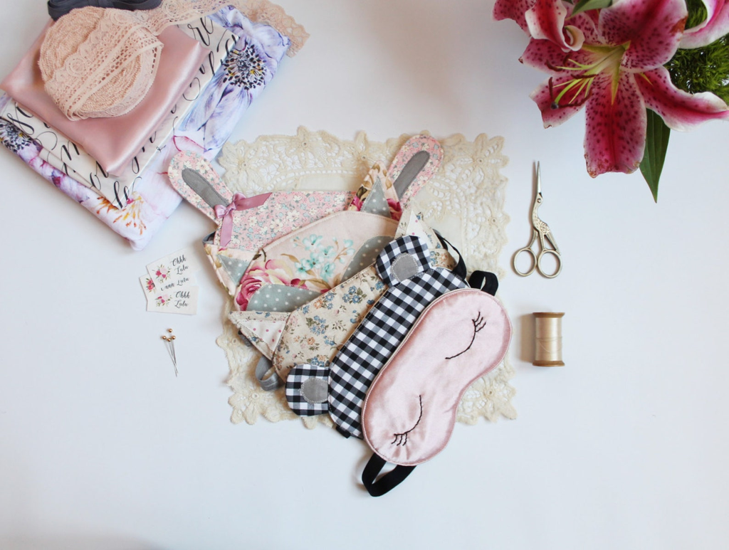 The ultimate animal and embroidered sleep mask by OhhhLuluSews (paid PDF)