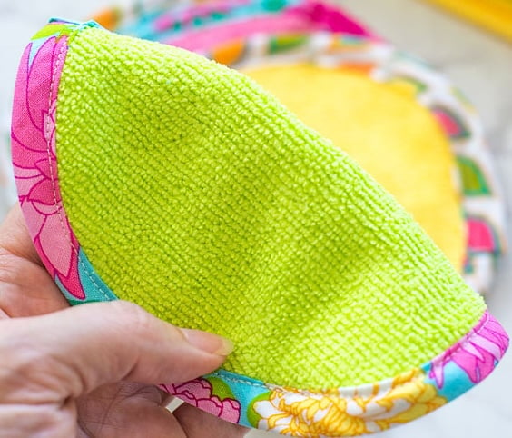 Bias-Bound Microfiber Wipes by Scattered Thoughts of a Crafty Mom