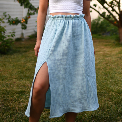 Sew a comfy side-slit skirt with an elastic paper bag waist tutorial