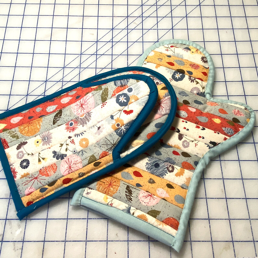 Quilted Oven Mitts & Potholder PDF by TulipSquare